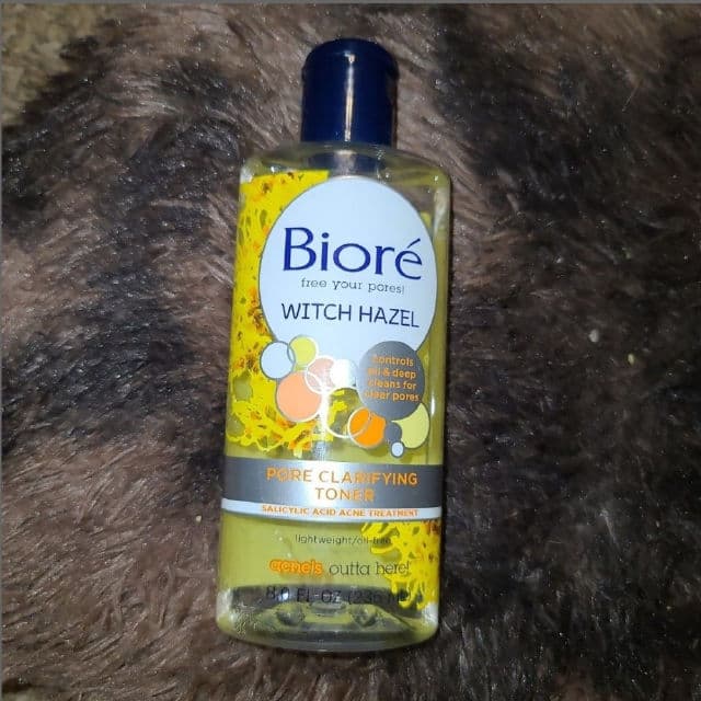 Biore Witch Hazel Pore Clarifying Toner  review photo by AVHudson