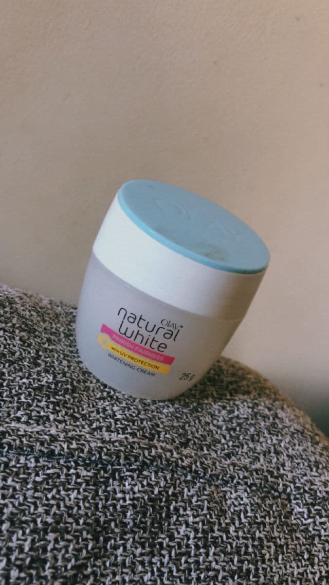 Olay Natural White Whitening Cream Pinkish Fairness with UV Protection review photo by Acresy