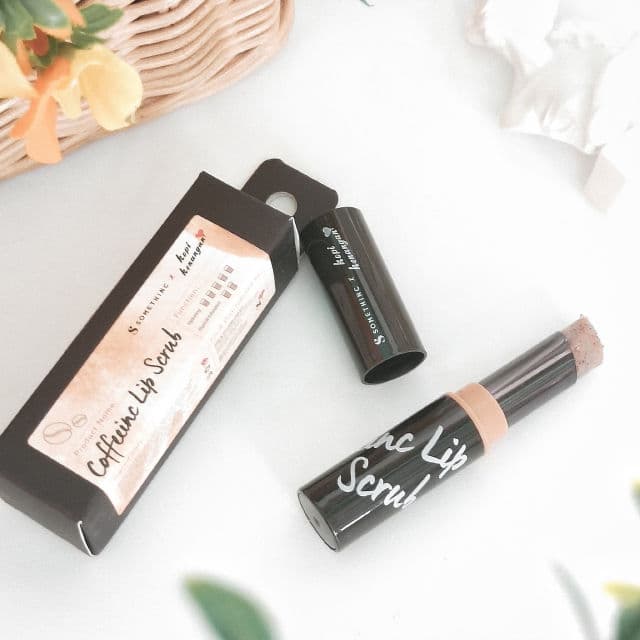 Somethinc Coffeeinc Lip Scrub review photo by HilalAfandi