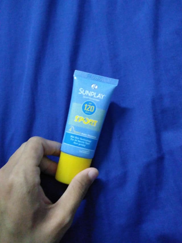 Sunplay Sport Screen SPF120 PA++++ review photo by AfrynKhyra