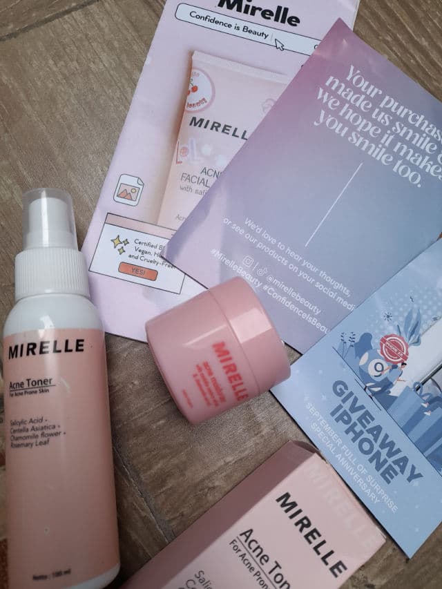 Mirelle Acne Toner review photo by AgustinSugiyarto