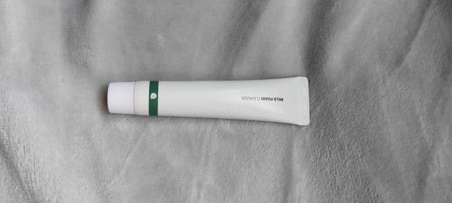 The Vegan Glow Mild Foam Cleanser review photo by AinKBeauty