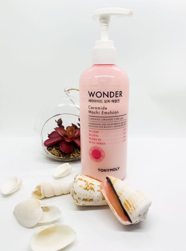 TONYMOLY Wonder Ceramide Mochi Emulsion review photo by Aishvik