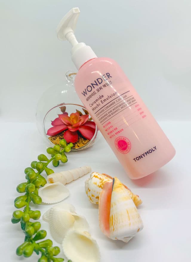 TONYMOLY Wonder Ceramide Mochi Emulsion review photo by Aishvik