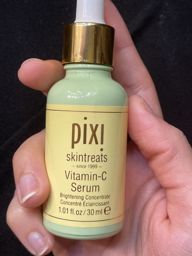 Pixi Vitamin-C Serum review photo by Alhala