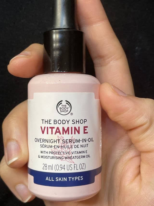 The Body Shop Vitamin E Overnight Serum-in-Oil review photo by Alhala