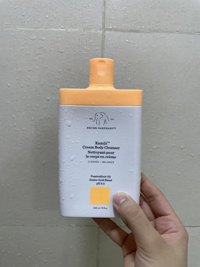 Drunk Elephant Kamili™ Cream Body Cleanser review photo by Alhala