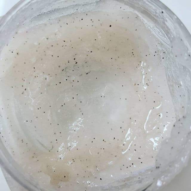 Tree Hut Tahitian Vanilla Bean Shea Sugar Scrub review photo by AllDayBeautyBabe