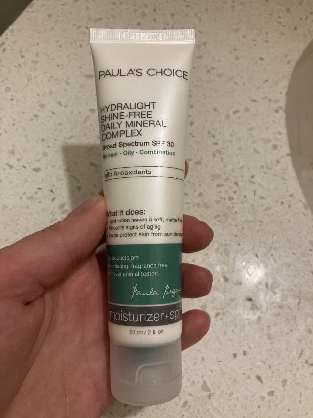 Paula's Choice HYDRALIGHT Shine-Free Mineral Complex SPF 30 review photo by AllSkinIsBeauty