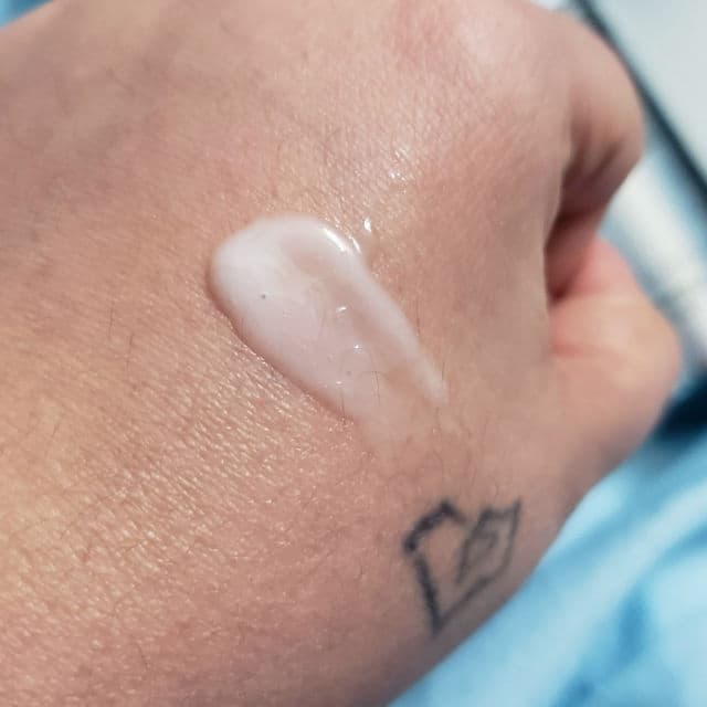 Kate Somerville KateCeuticals™ Firming Serum review photo by AlottaReviews