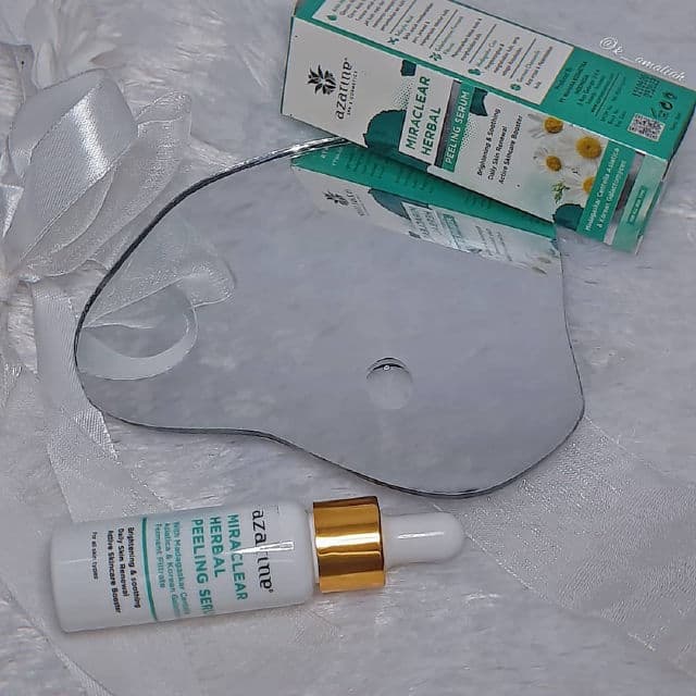 Azarine Miraclear Herbal Peeling Serum review photo by Amaliah