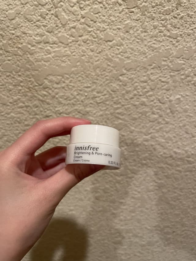 INNISFREE Brightening & Pore-Caring Cream review photo by Amandy