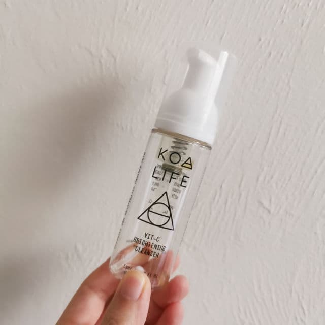 Koa Life Vit-C Brightening Cleanser review photo by Ambitiouspiglet