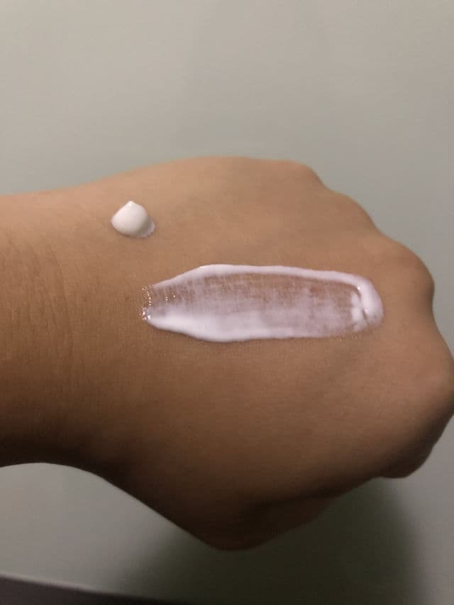 Cetaphil Daily Facial Moisturizer SPF 15 review photo by AmeeJay