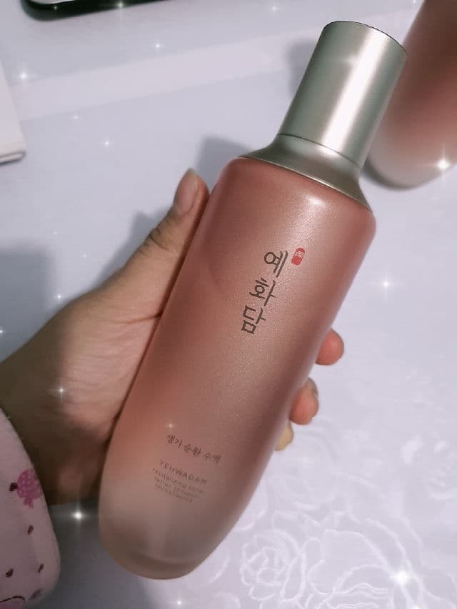 THE FACE SHOP Yehwadam Revitalizing Toner review photo by Amelll