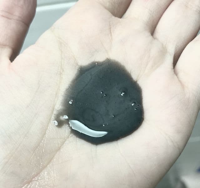 L'Oreal Paris Pure Clay Detox Wash review photo by Anastasiya