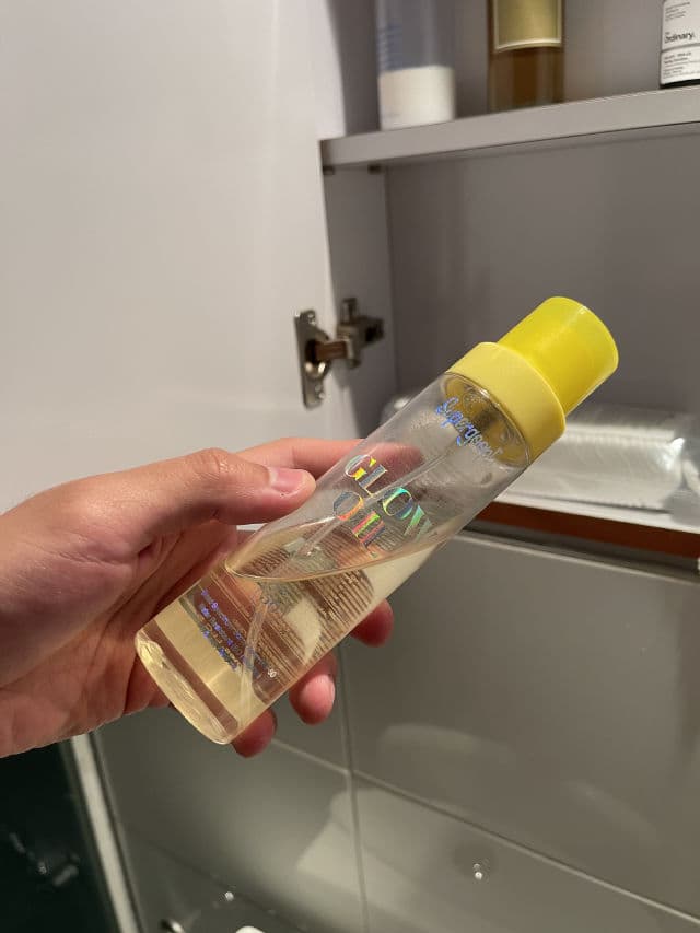 Supergoop! Glow Oil SPF 50 review photo by AndresOsio