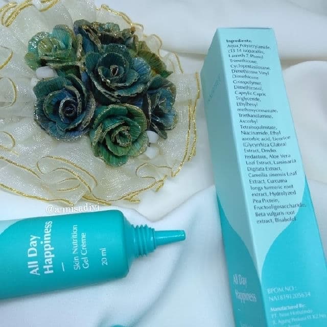 Innertrue All Day Happiness Skin Nutrition Gel Creme review photo by Annisadivi