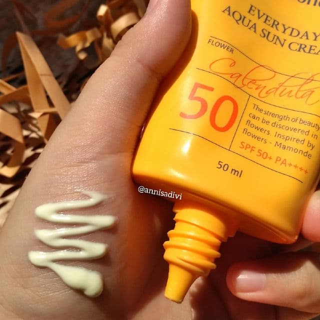 Mamonde Everyday Aqua Sun Cream SPF 50 PA++++ review photo by Annisadivi