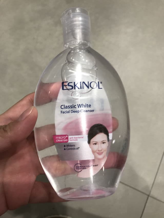 Eskinol Classic White Facial Deep Cleanser review photo by Apples