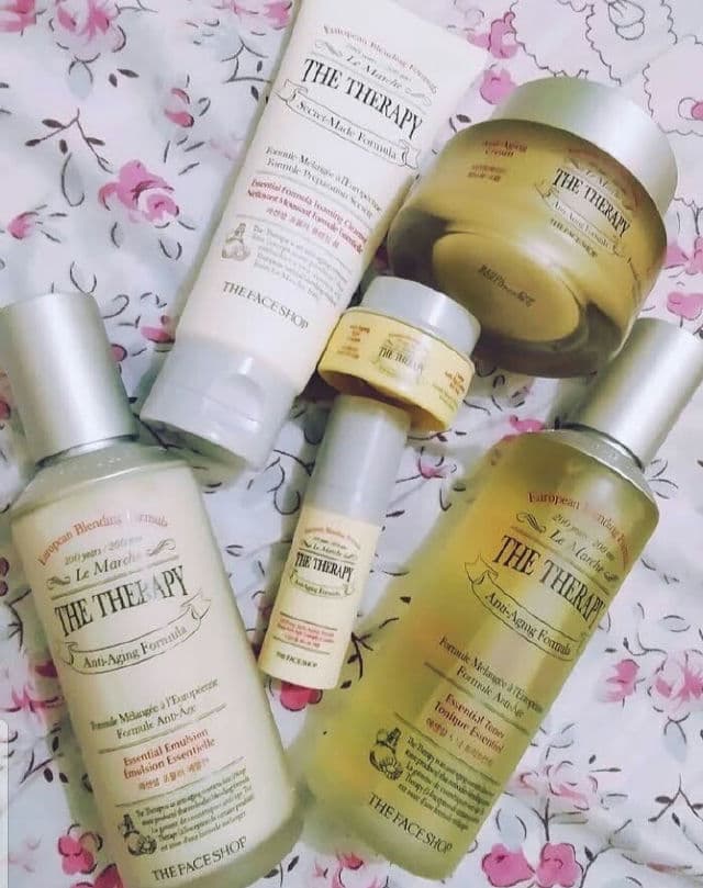 THE FACE SHOP The Therapy Essential Foaming Cleanser review photo by yeppujicare