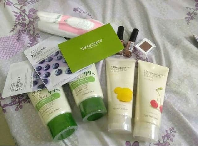 THE FACE SHOP Herb Day 365 Cleansing Foam - Acerola review photo by yeppujicare