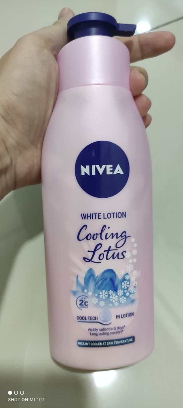 Nivea Healthy Glow Cooling Lotus UV Lotion review photo by Ariesse93