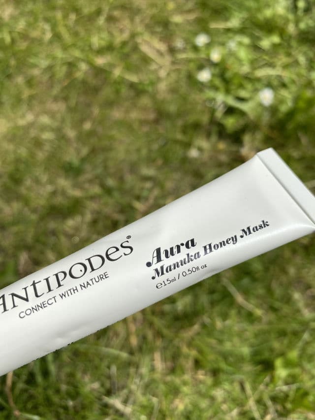 Antipodes Aura Manuka Honey Treatment Mask review photo by Thatglowyvibe