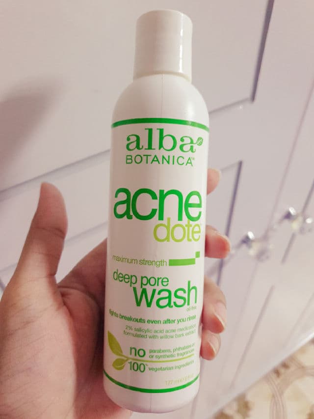 Alba Botanica Acnedote Deep Pore Wash review photo by Arshia