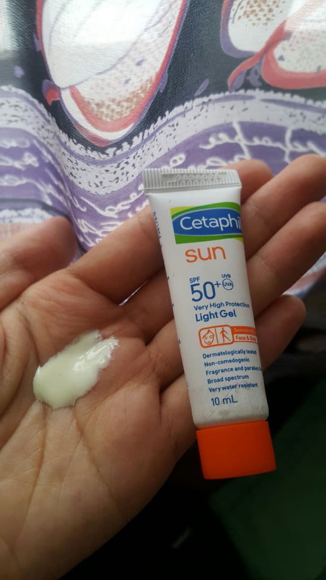 Cetaphil Sun Light Gel SPF50+ review photo by AshDream104