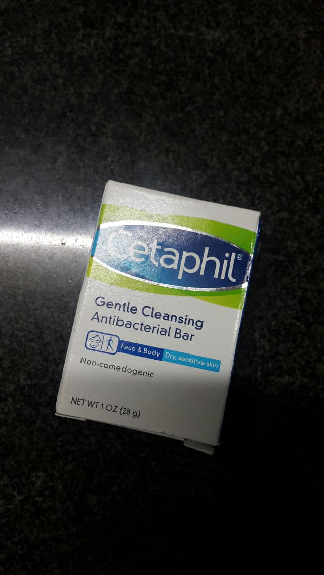 Cetaphil Gentle Cleansing Antibacterial Bar review photo by AshDream104
