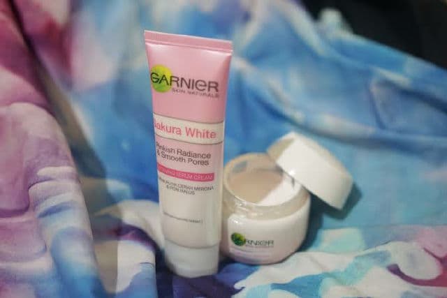 Garnier Sakura White Serum Cream review photo by Atasya99