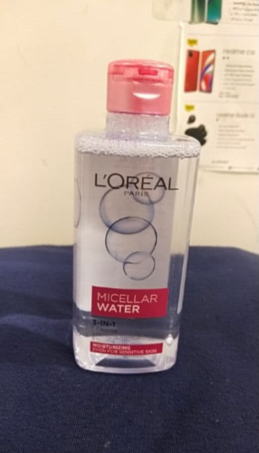 L'Oreal Paris Micellar Water 3 In 1 (Moisturizing) review photo by pparuhwaktu