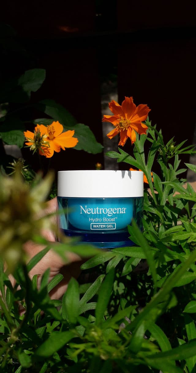 Neutrogena Hydro Boost Water Gel Moisturiser review photo by Awanis