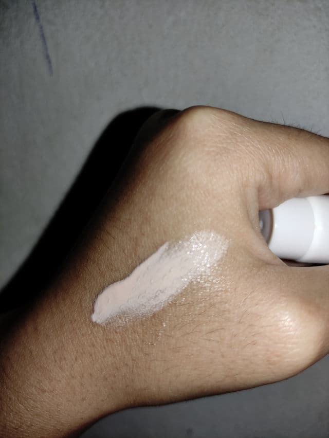 Junni Beauty Pinkish Day Cream SPF50 review photo by AylaAnne