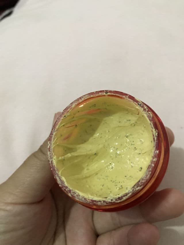 Kiehl's Turmeric & Cranberry Seed Energizing Radiance Mask review photo by Azurine