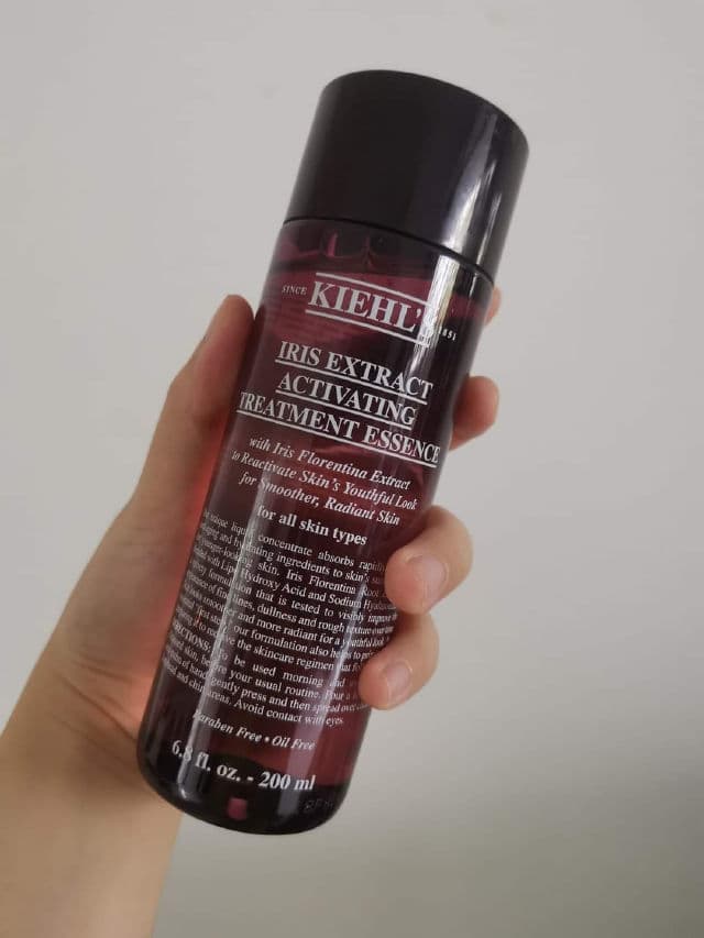 Kiehl's Iris Extract Activating Essence Treatment review photo by Azalea