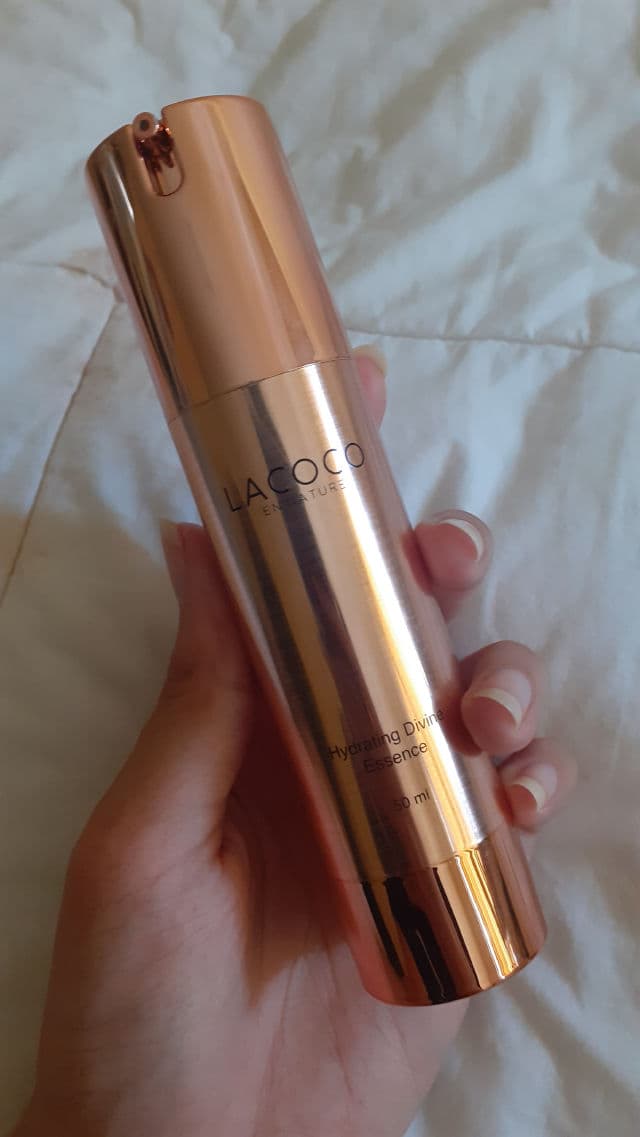 Lacoco en nature Hydrating Divine Essence review photo by Suriskinsdiary