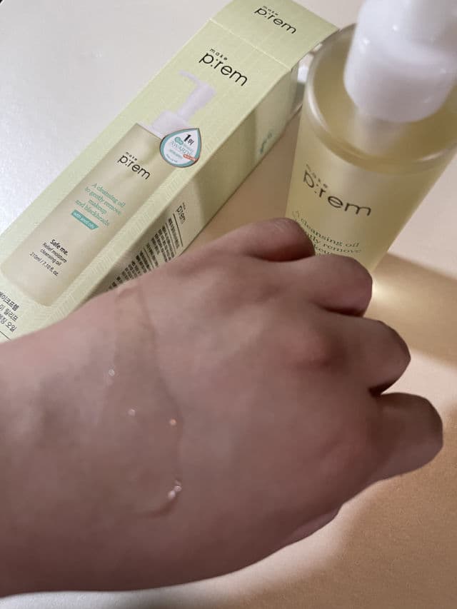 make p:rem Safe Me. Relief Moisture Cleansing Oil review photo by Aznaida