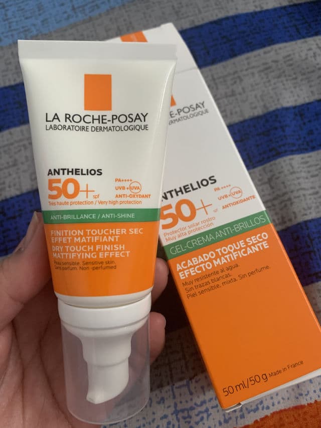 La Roche-Posay Anthelios XL SPF 50+ Dry Touch Gel - Cream Anti-Shine review photo by Aznaida