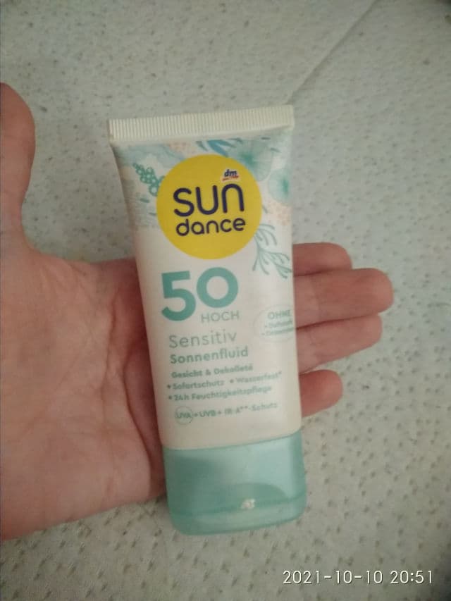 Sundance Sonnenfluid Sensitiv LSF 50 review photo by Balkangirl