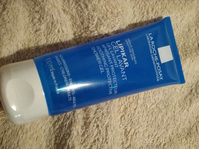 La Roche-Posay Lipikar Gel Lavant review photo by Balkangirl