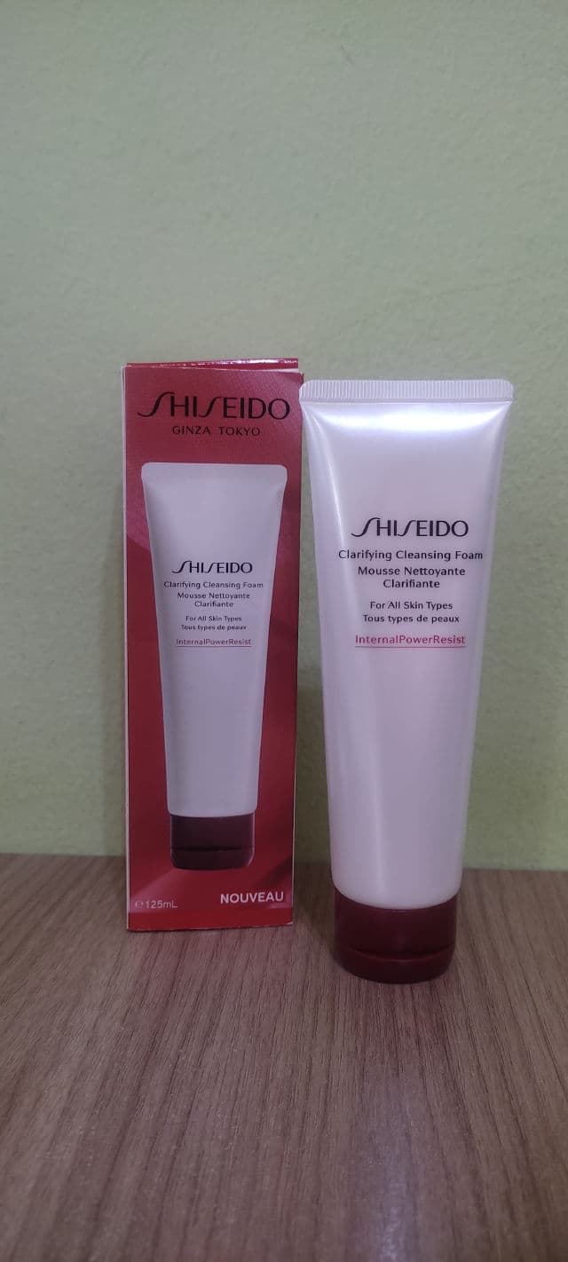 Shiseido Clarifying Cleansing Foam review photo by Bargainholic