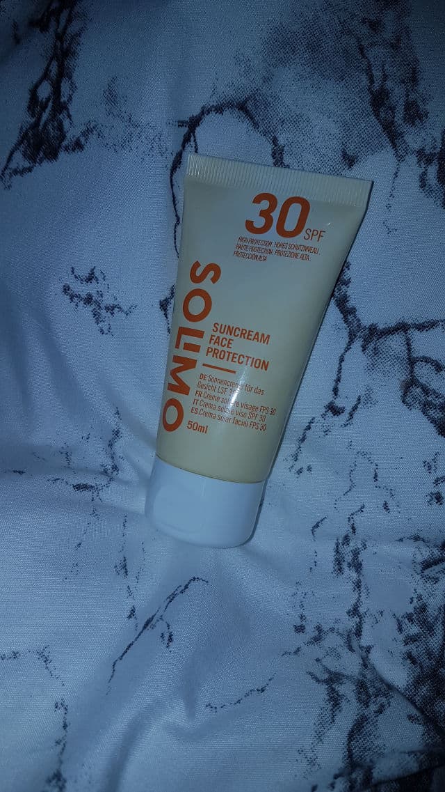 Solimo Sunscreen Face Protection SPF 30 review photo by Begggie
