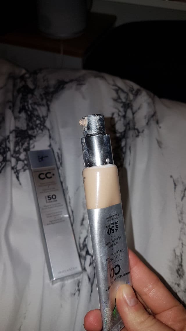 It Cosmetics CC+ Cream with SPF 50+ review photo by Begggie