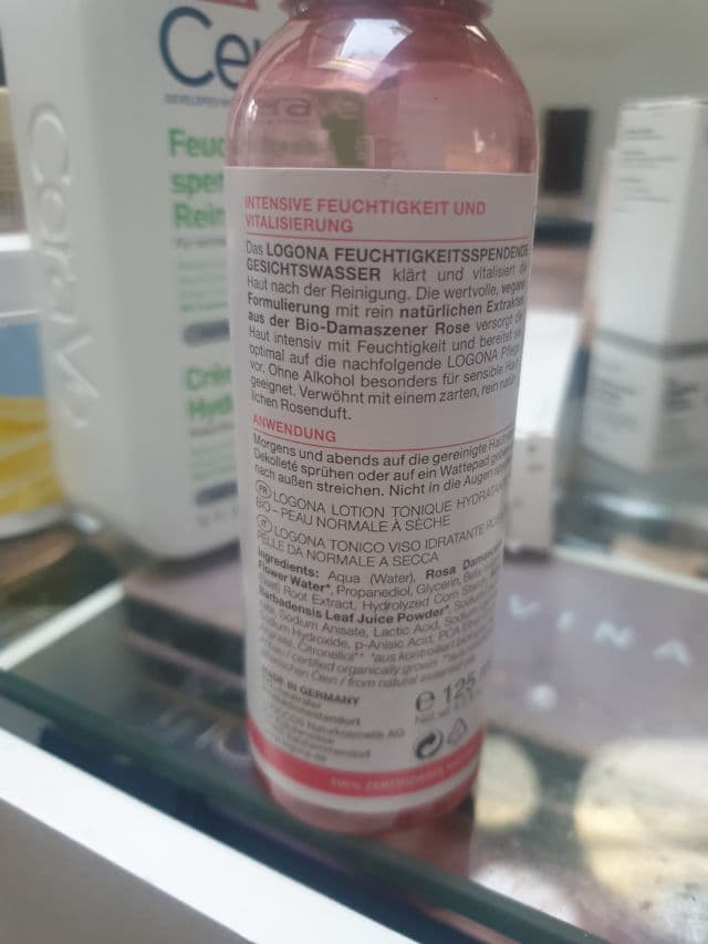 Logona Feuchtigkeitsspendendes Gesichtswasser Bio-Damaszener Rose review photo by Begggie