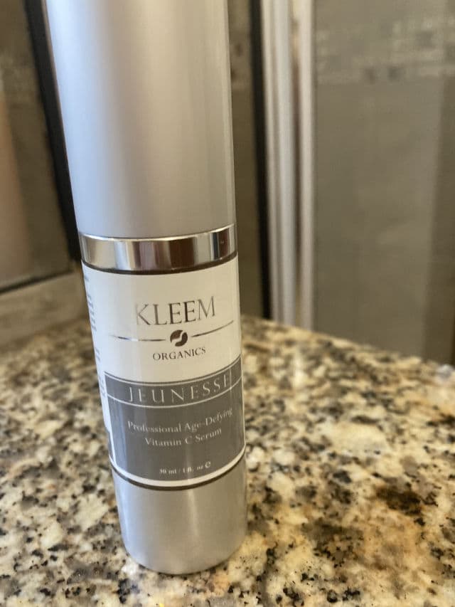 Kleem Organics Vitamin C Serum review photo by AditiAgarwal
