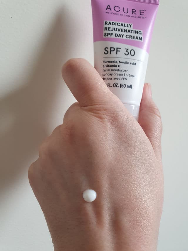 Acure Radically Rejuvenating SPF 30 Day Cream review photo by BelRibeiro