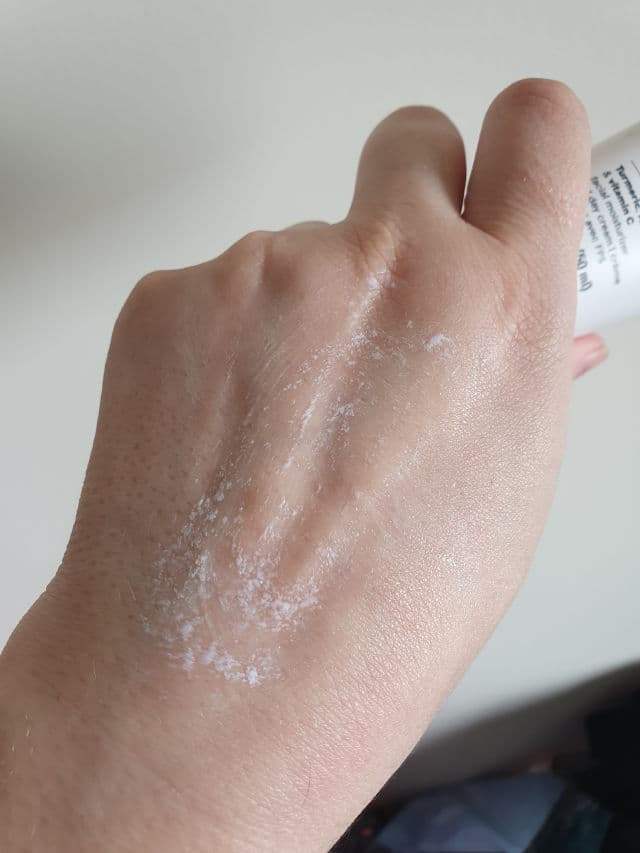 Acure Radically Rejuvenating SPF 30 Day Cream review photo by BelRibeiro