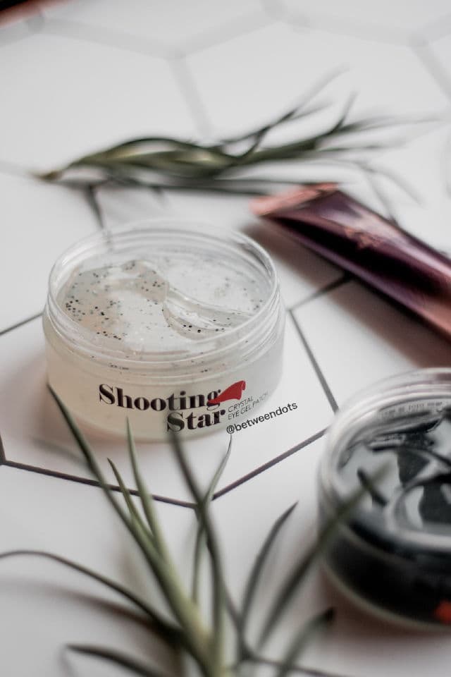 Gaston Shooting Star Crystal Eye Gel Patch review photo by Betweendots